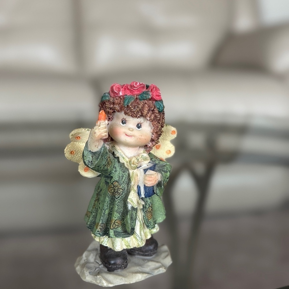 Fairy Girl Figurine Flower Crown, Wings & Book - Picture 4 of 7